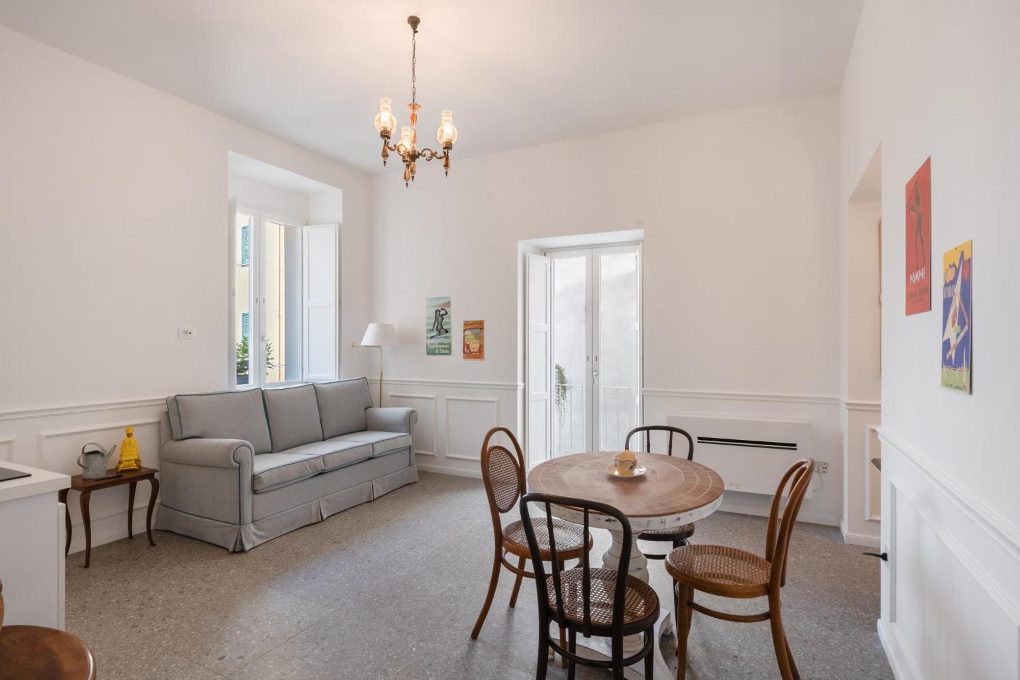 Appartement Palazzo Desiderio à Castellammare di Stabia Extérieur photo