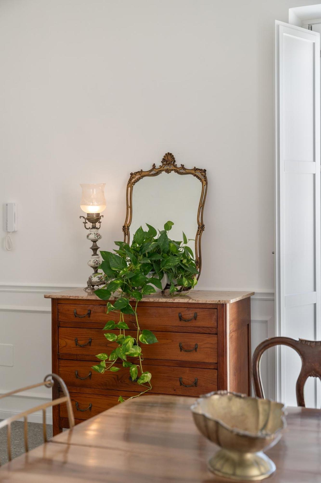 Appartement Palazzo Desiderio à Castellammare di Stabia Extérieur photo