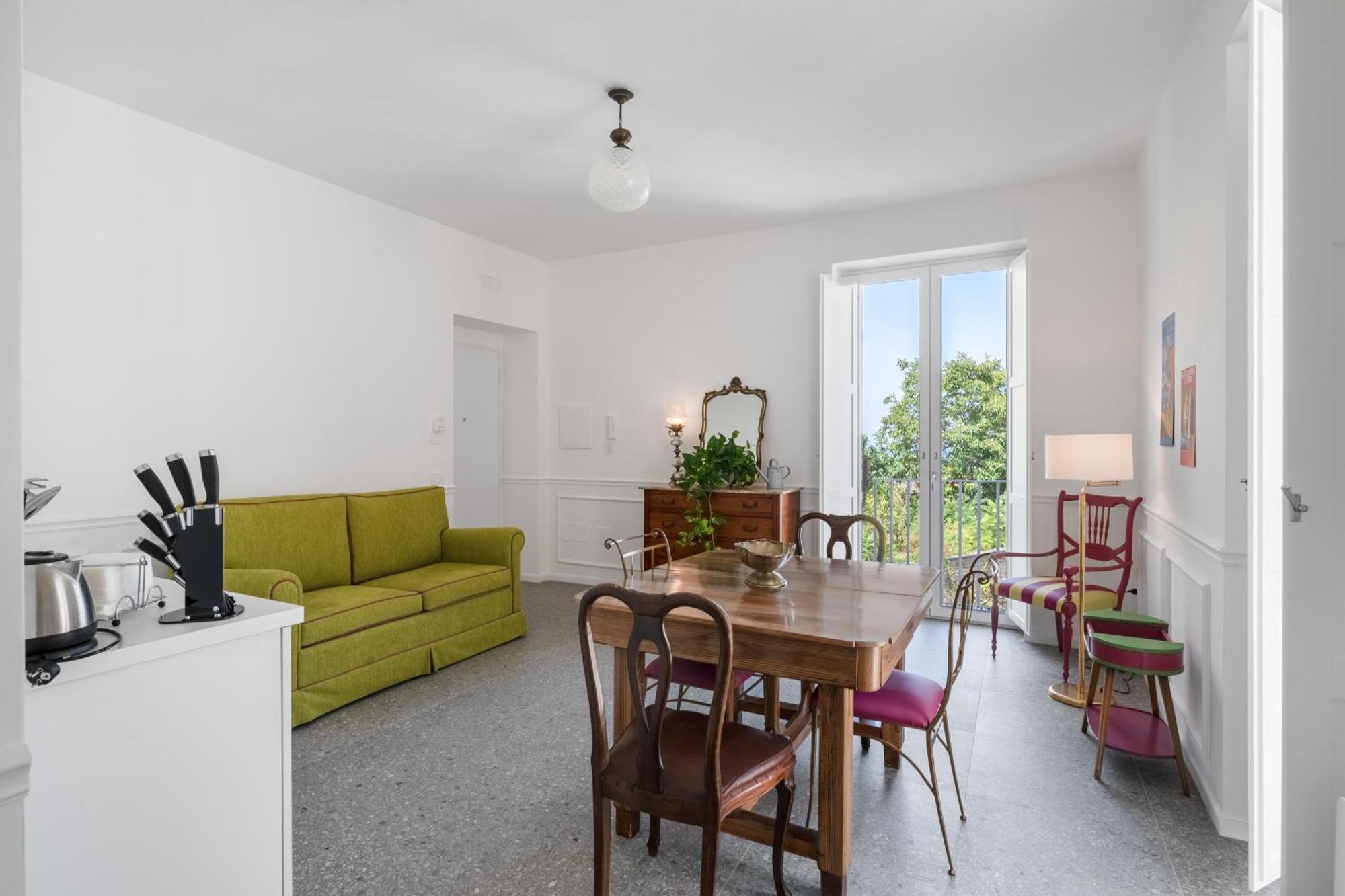 Appartement Palazzo Desiderio à Castellammare di Stabia Extérieur photo