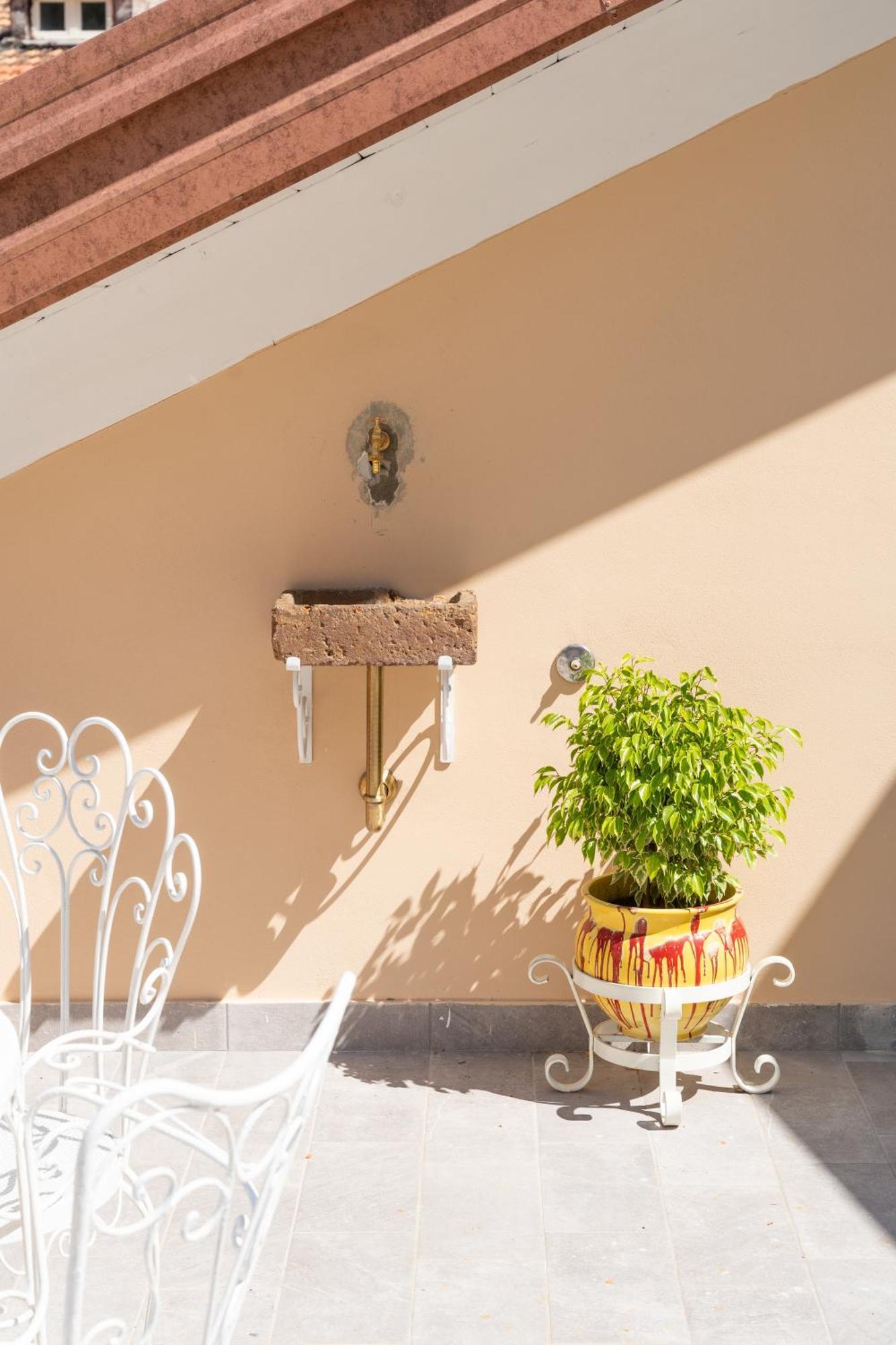Appartement Palazzo Desiderio à Castellammare di Stabia Extérieur photo
