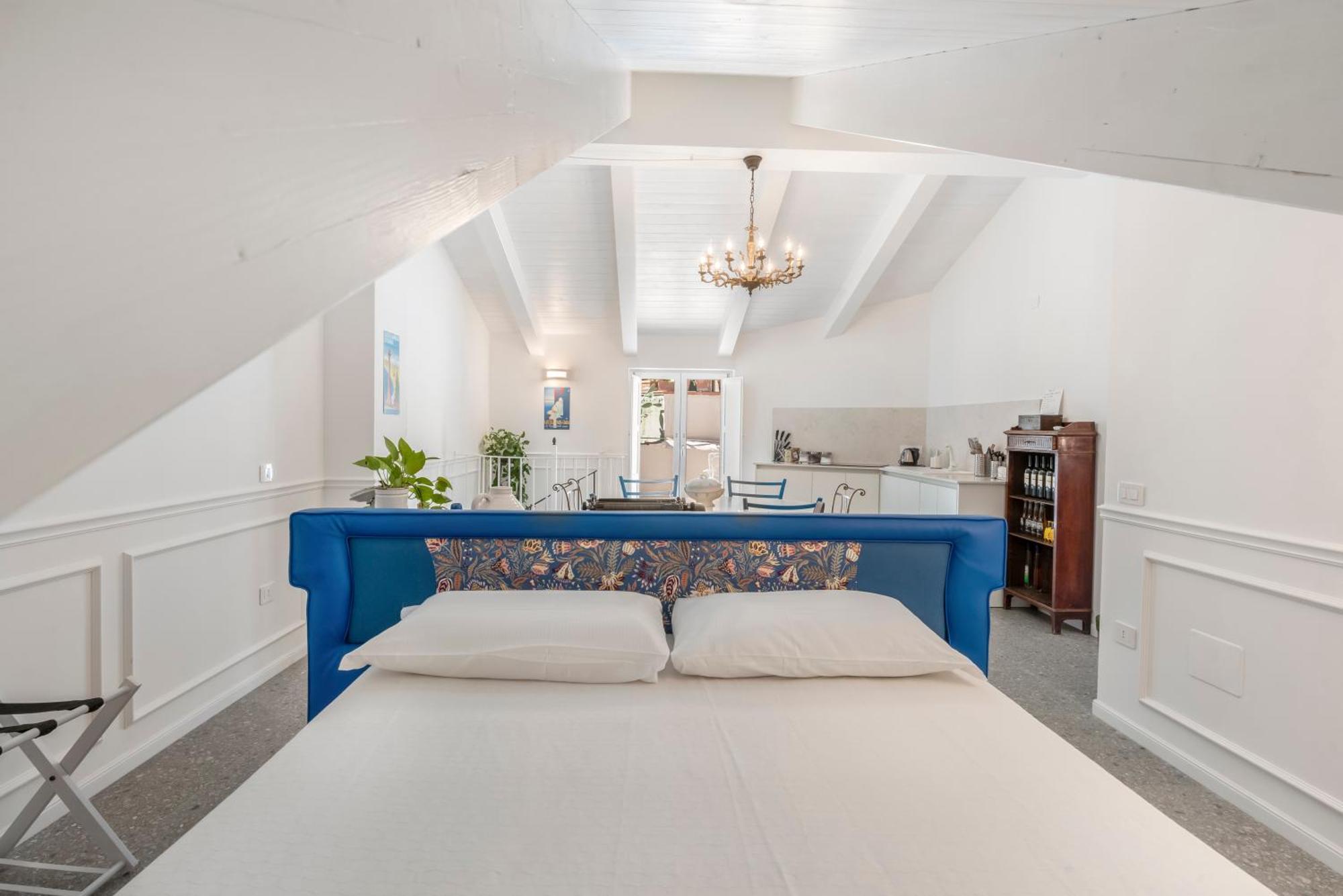 Appartement Palazzo Desiderio à Castellammare di Stabia Extérieur photo
